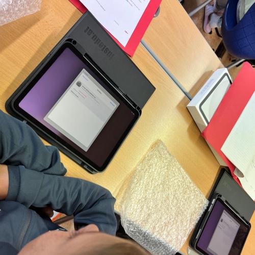 iPad-Übergabe am 4.Nov.2025