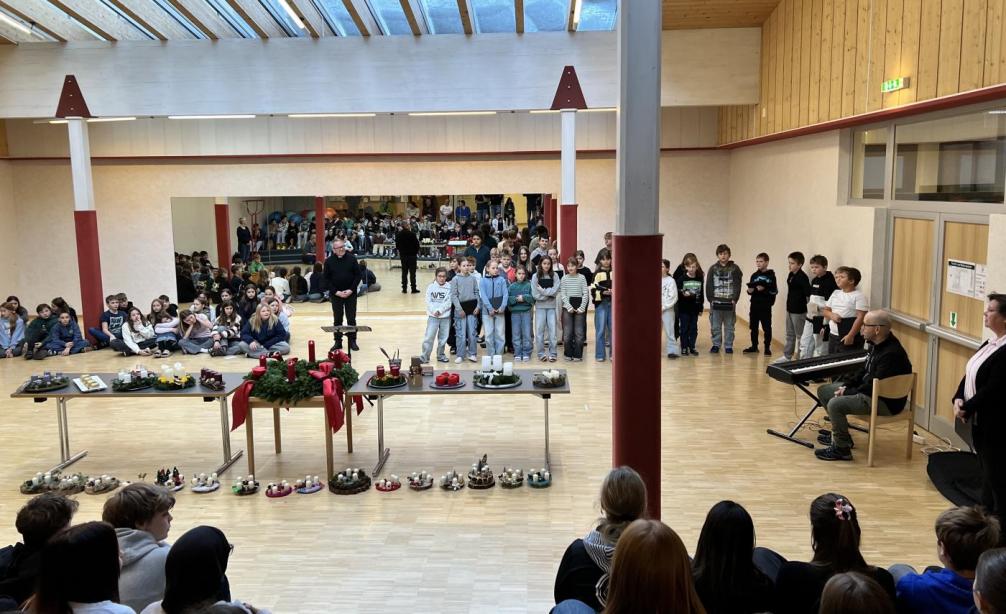 Adventkranzsegnung_281125